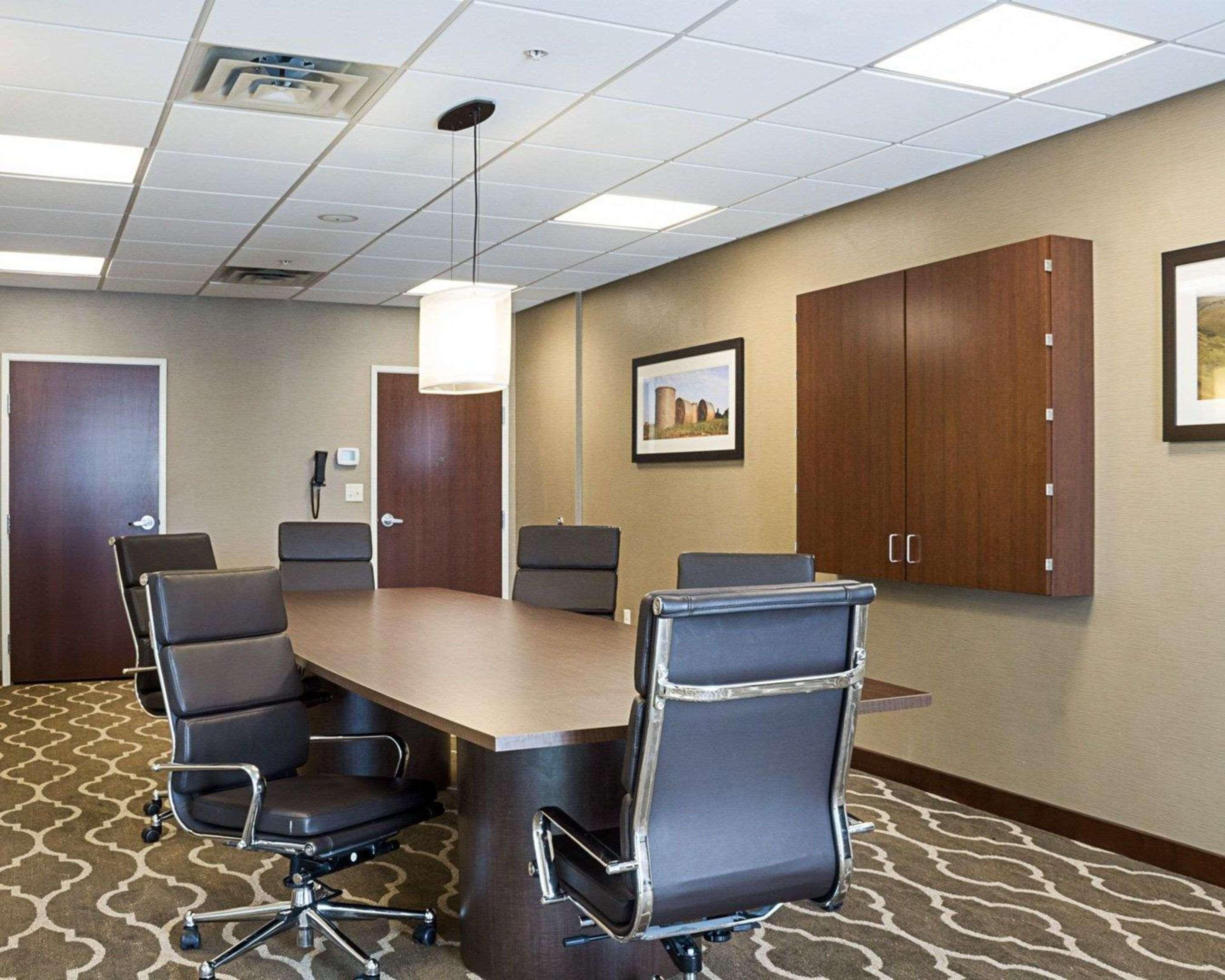 Comfort Suites Fargo Medical Center Buitenkant foto