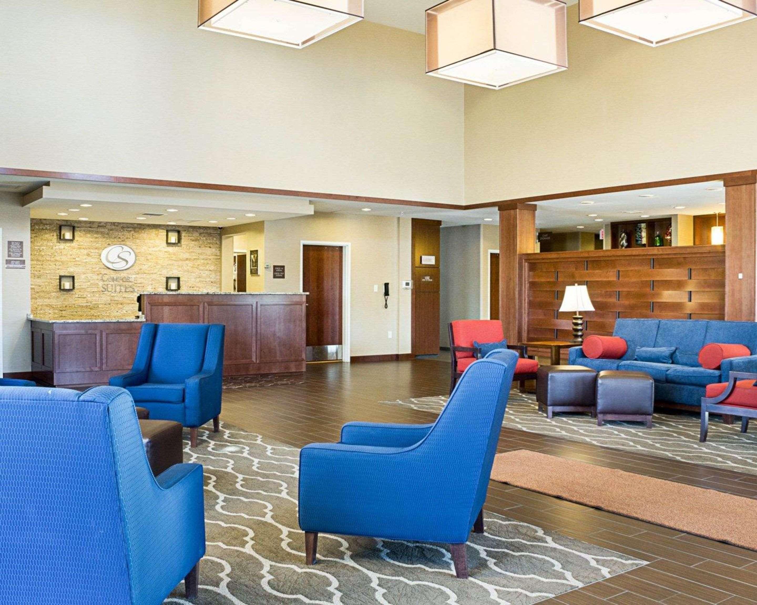 Comfort Suites Medical Center Fargo Buitenkant foto