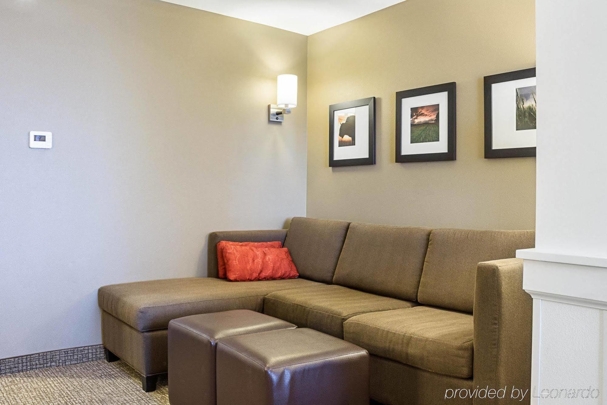 Comfort Suites Fargo Medical Center Buitenkant foto