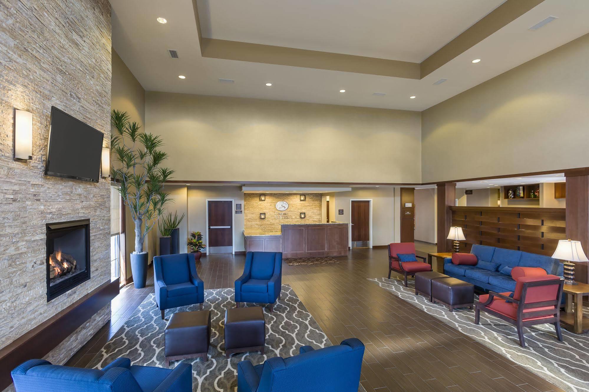 Comfort Suites Fargo Medical Center Buitenkant foto
